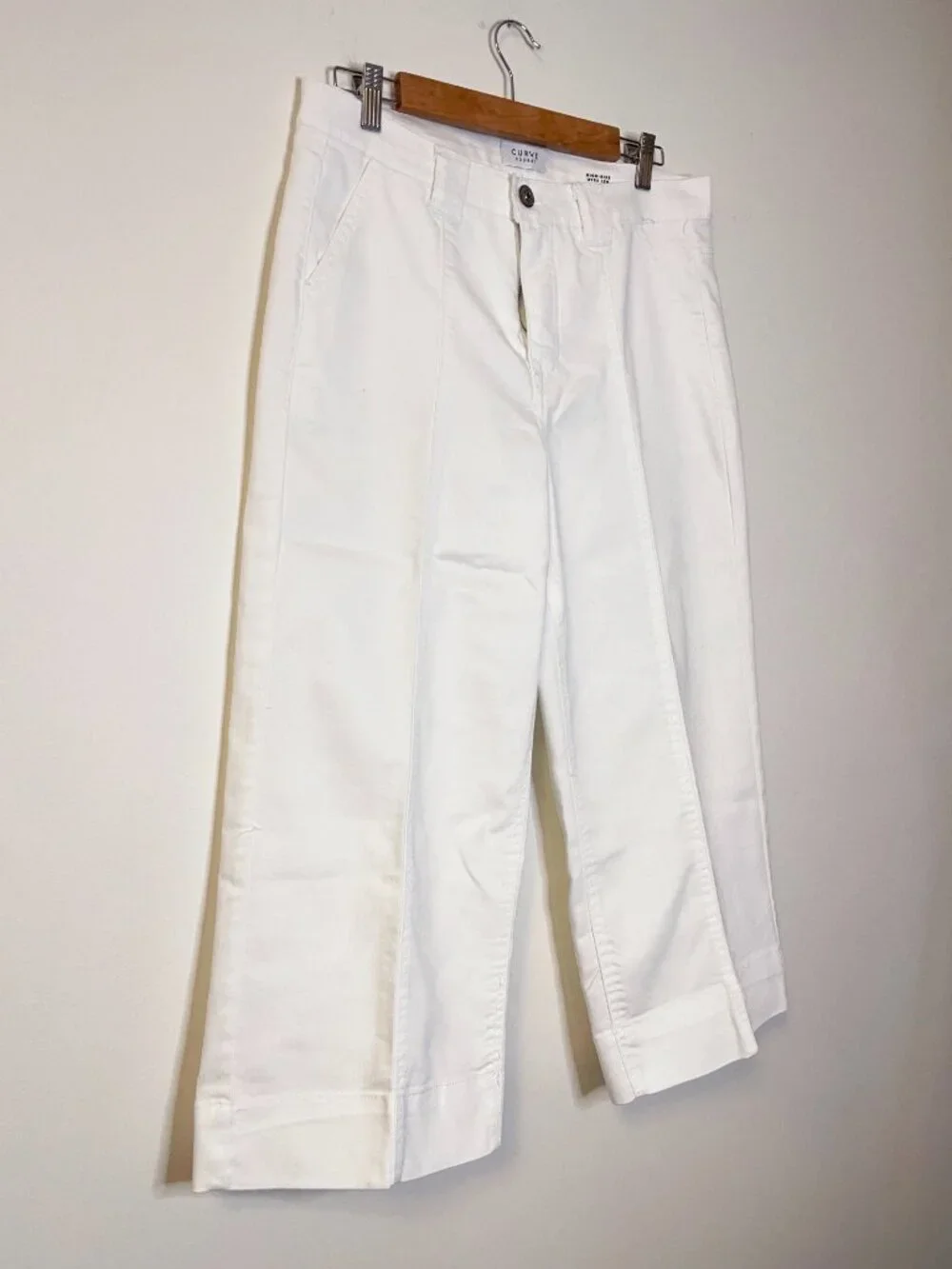 Curve Appeal White High Rise Wide Leg Crop Jeans Women's Size 10/30 Stretch